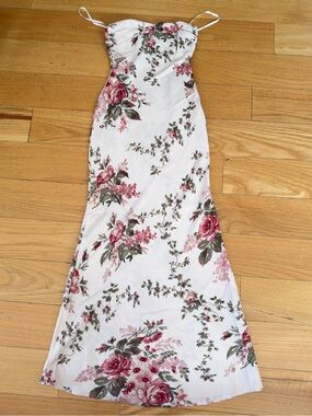 Princess Polly White Maxi Dress with Pink Floral Print